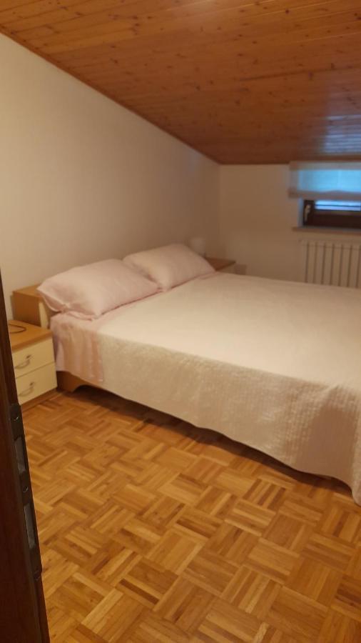 Apartment Maras *